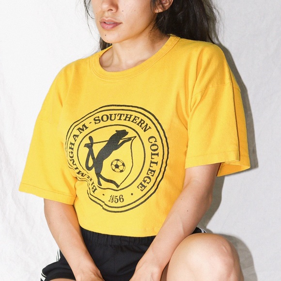 Vintage Champion Soccer Spell Out Yellow And Black Crop Top T-shirt Women’s L/XL - Picture 8 of 10